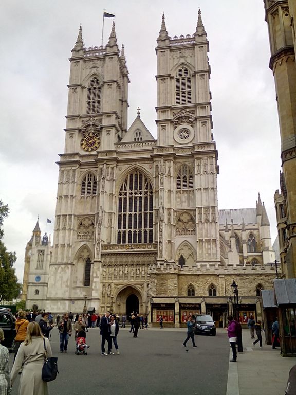 A gratuitous photo of Westminster Abbey because we walked past on our way to the conference!