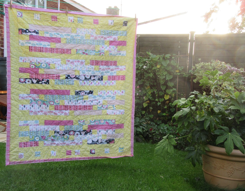 A seasonal finish - New Every Morning Patchwork and Quilting