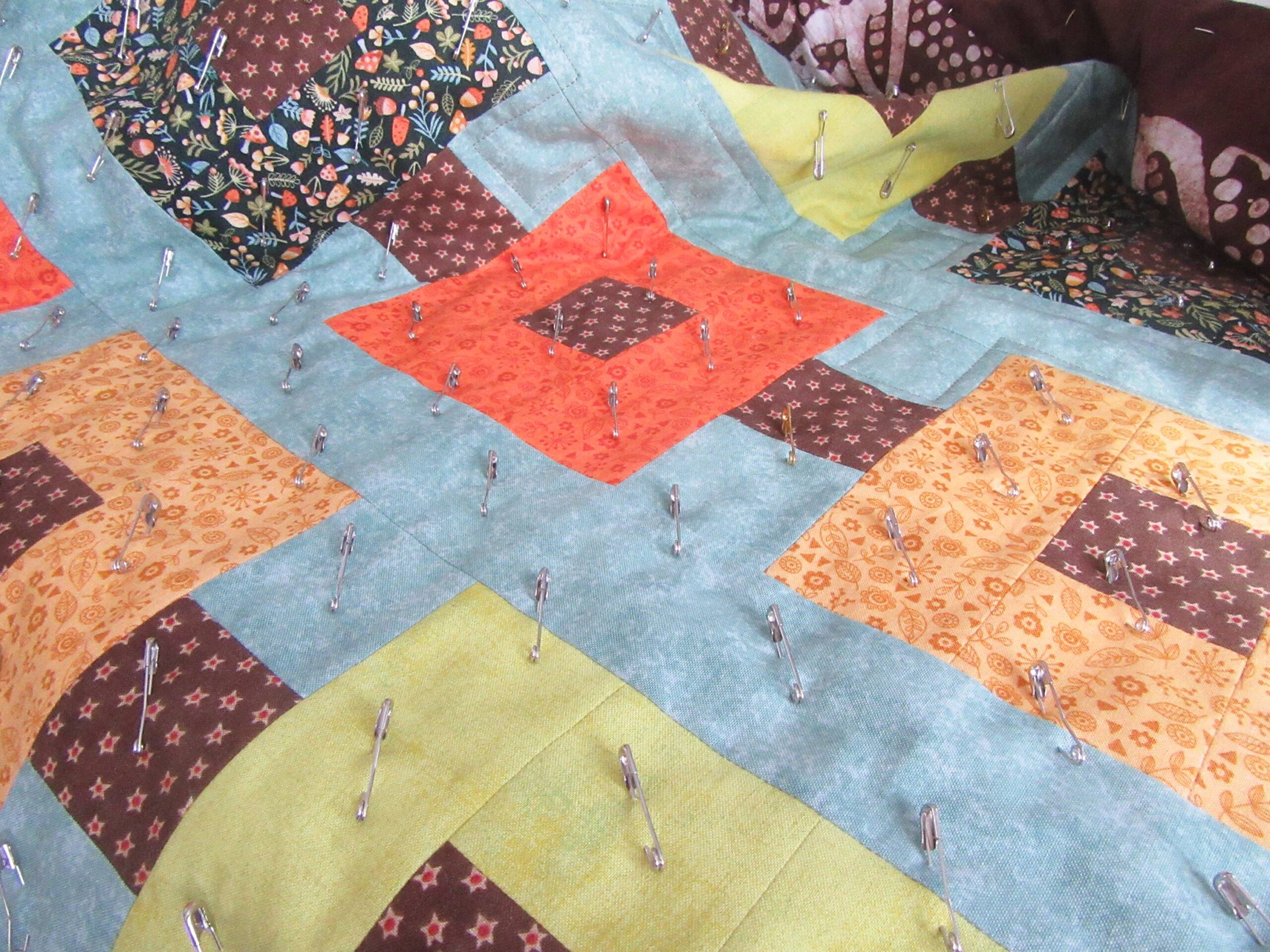 Autumn wallhanging quilting by Allison Reid